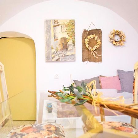 Areopolis Art Apartment Ngoại thất bức ảnh
