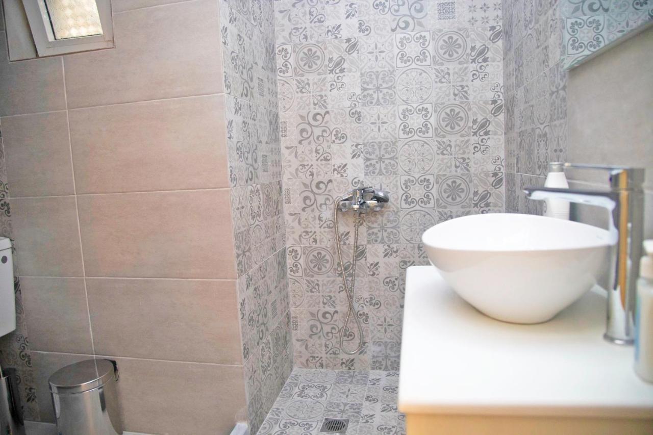 Areopolis Art Apartment Ngoại thất bức ảnh