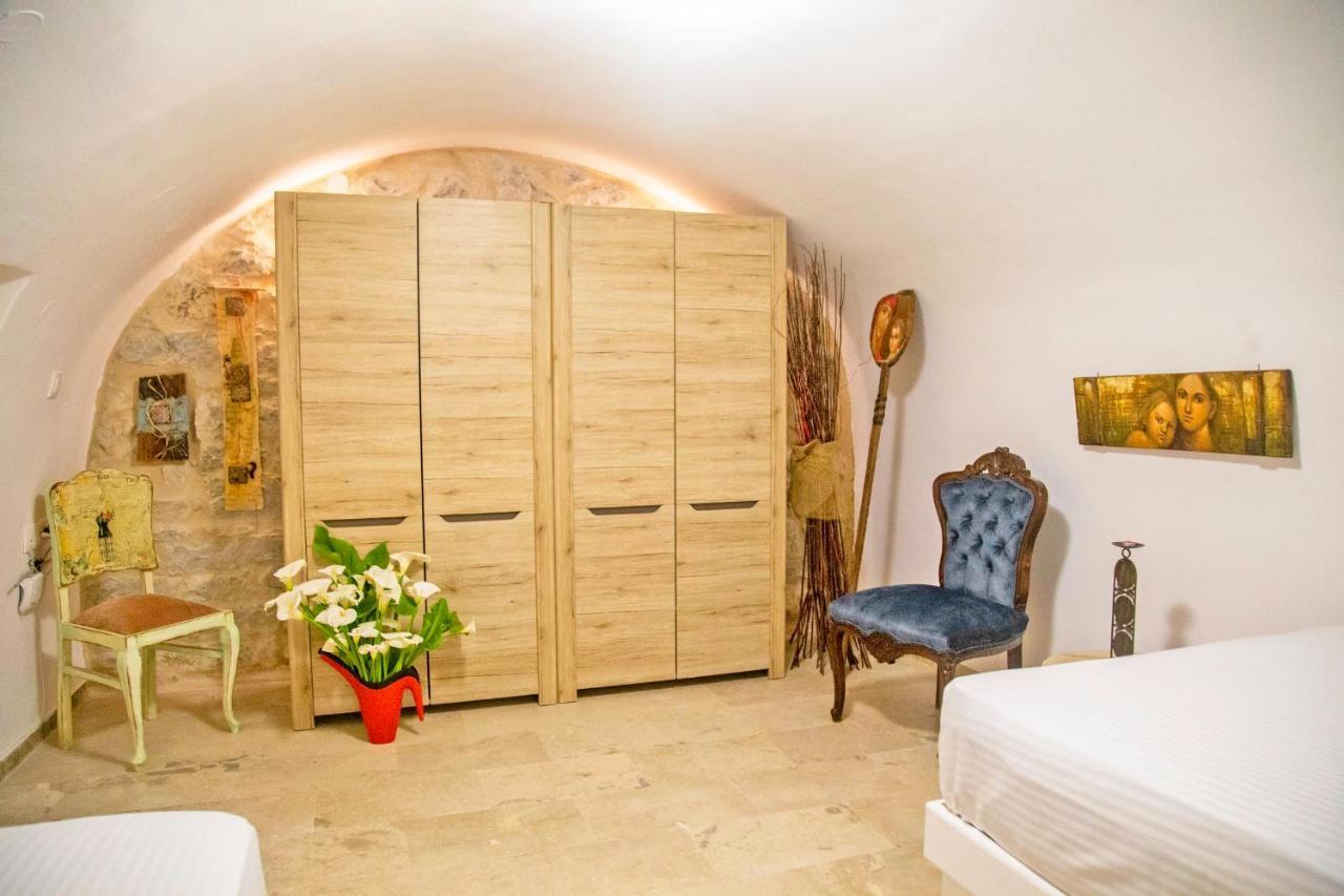 Areopolis Art Apartment Ngoại thất bức ảnh