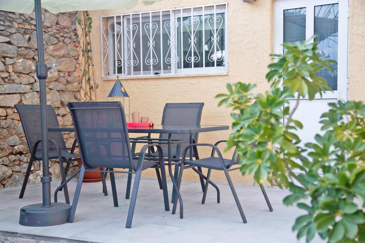 Areopolis Art Apartment Ngoại thất bức ảnh